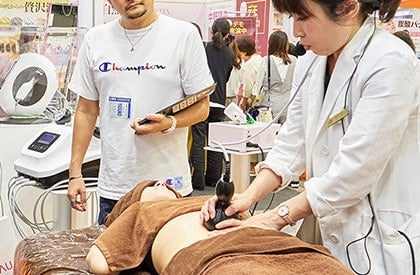 売り方まで徹底フォロー。だから導入後も安心！　痩身サポート機器「FBプロケア2」