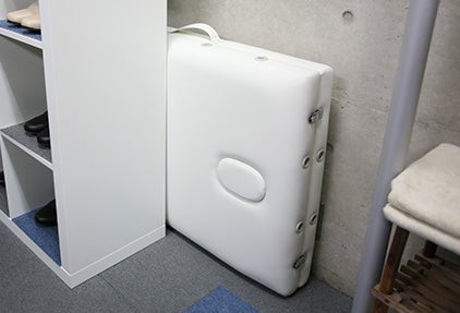 ちょっとした隙間に収納できてスペースをとらない