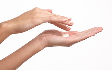 べたつかない＆無香料で接客中も安心