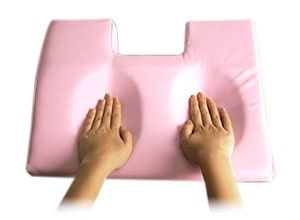 女性が息苦しくならないバストホール