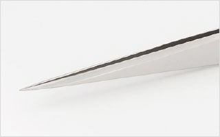 産毛もつかめる噛み合わせの良さ